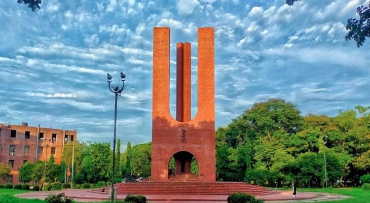 ক্যাম্পাসে থাকা শিক্ষার্থীদের জন্য শিবিরের ‘মেজবান-ই ঈদ’
